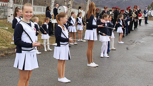 Nyhetsklipp: 17.mai- feiringen i Salangen - 17/05-2014