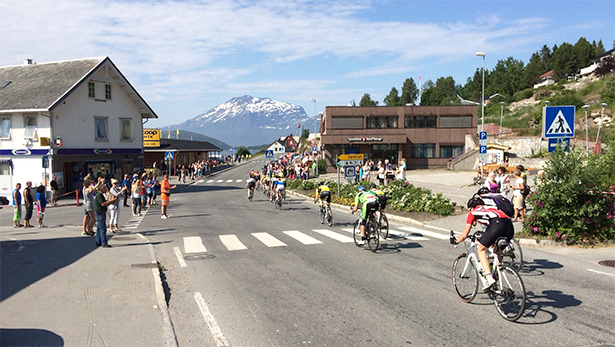 Nyhetsklipp: Tour De Andørja- start på Sjøvegan - 12/07-2014